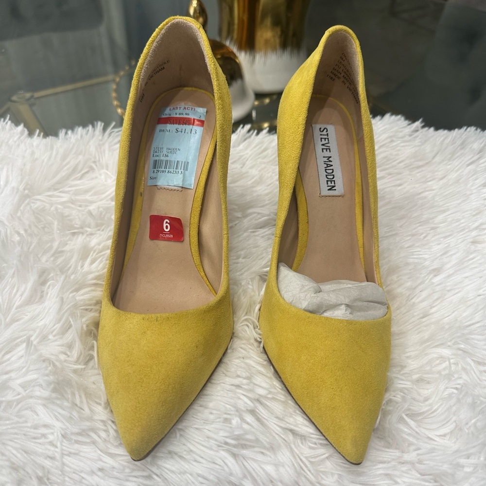 Steve Madden Mustard Yellow Heels